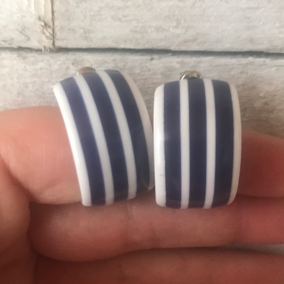 Nautical Acrylic navy white stripe huggies